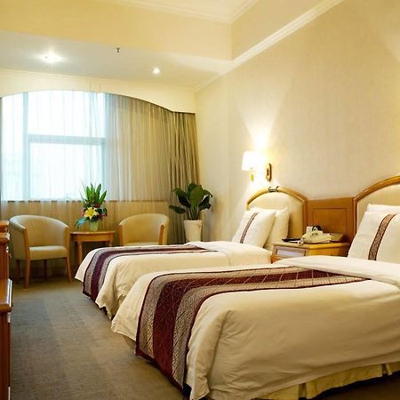 Lijing Grand Hotel City Center Liuzhou Exterior photo