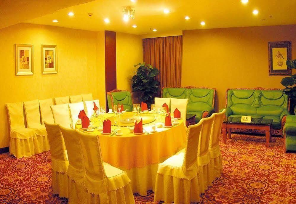 Lijing Grand Hotel City Center Liuzhou Exterior photo